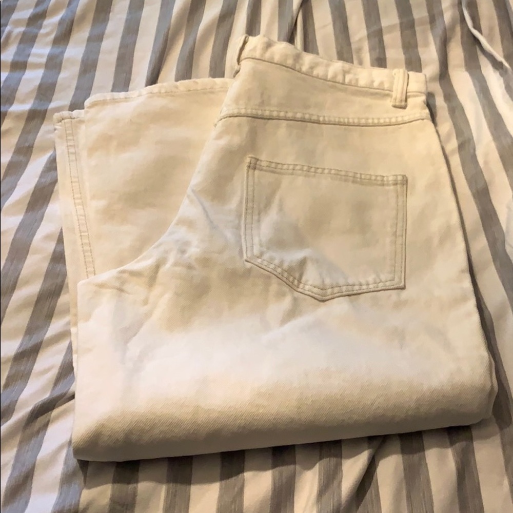 Jeans cream color new